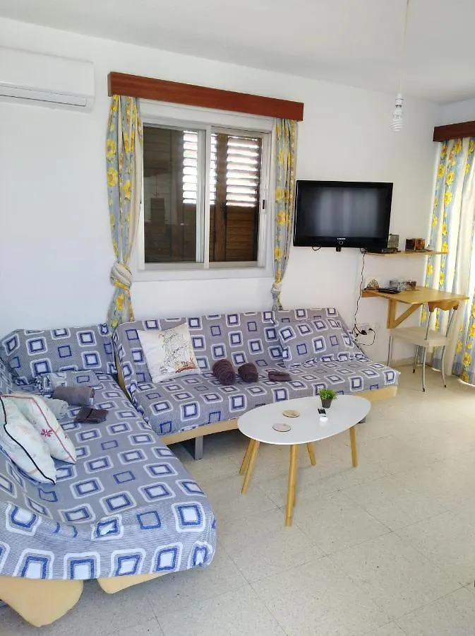 Larnaca, Pervolia 1 Bedroom Seaside Apartment  Perivolia
